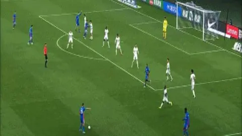 绿军本赛季三分球大爆发，单场20+三分达23次领跑，连胜势头强劲逼近东部第六宝座